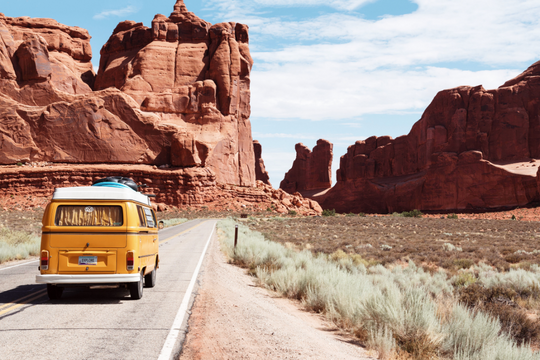 10 Things to Do on a Road Trip